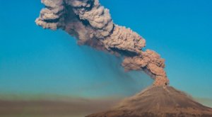 Ciudad de México suspende vuelos debido a cenizas volcánicas